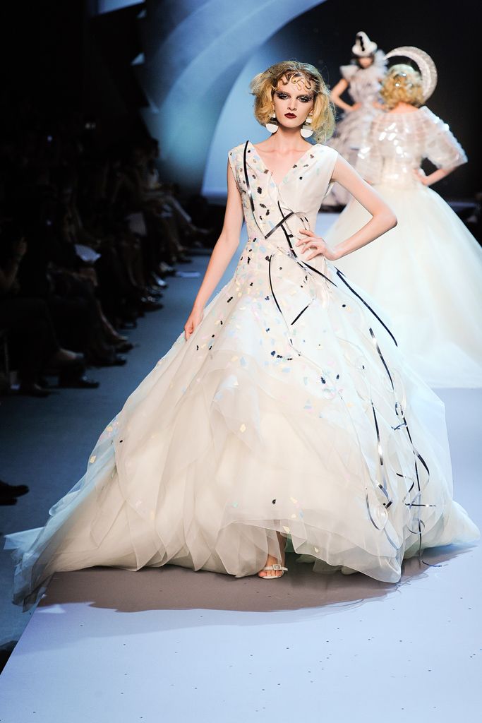 Christian Dior F/W 11 Couture Look 228