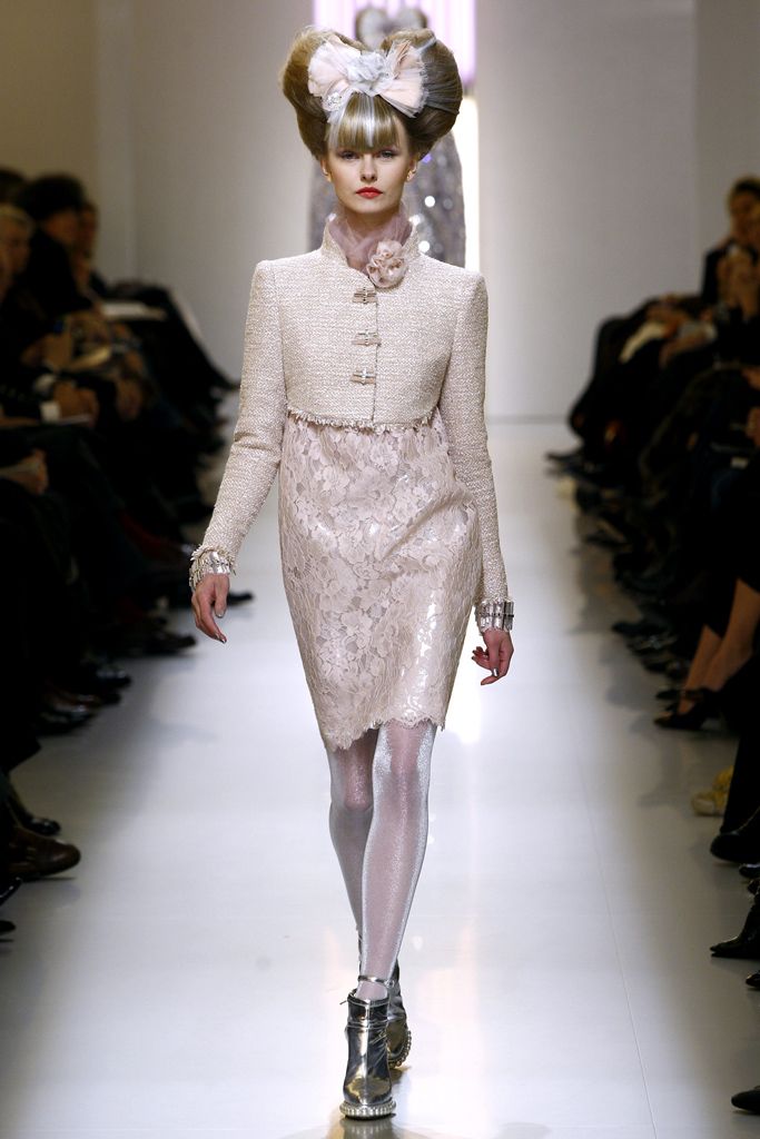 Chanel S/S 10 Couture Look 134