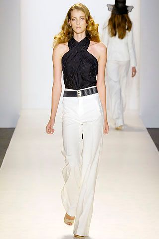 white unknown high-waisted wide-leg pleated pants