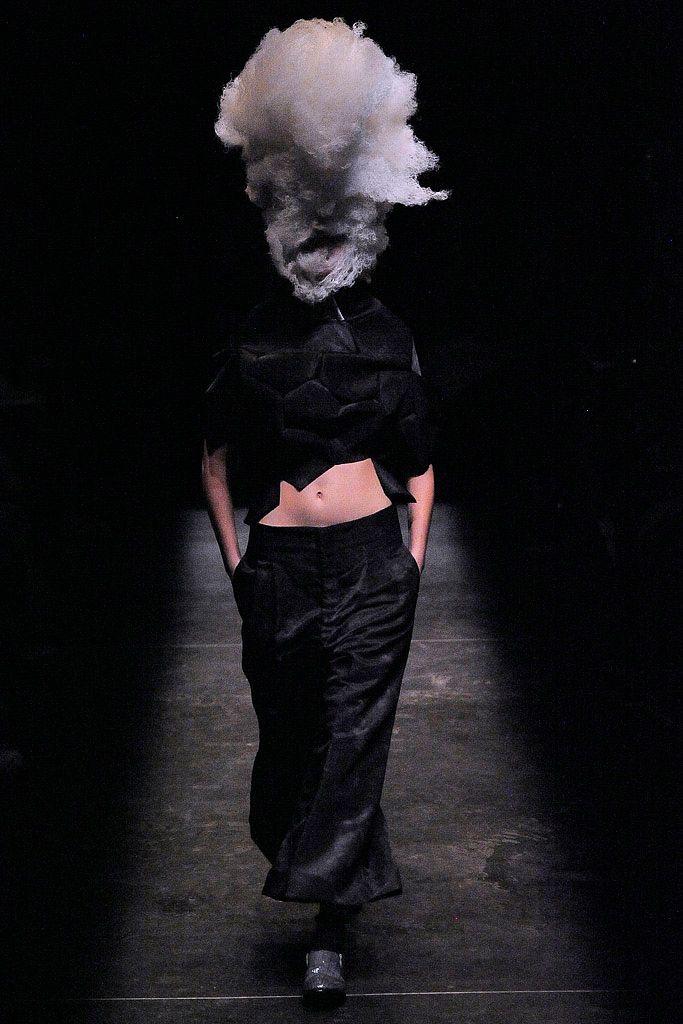 Comme des Garçons S/S 09 Look 152