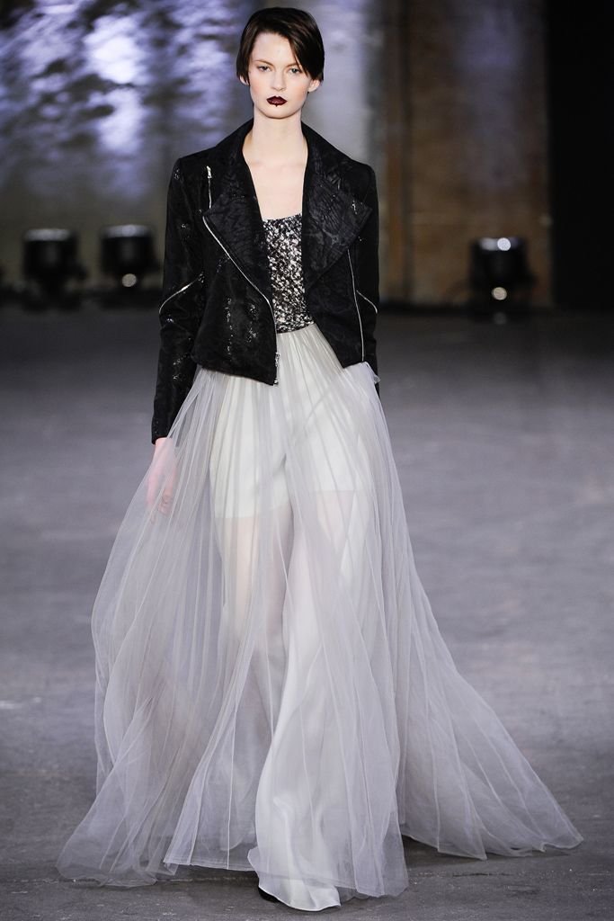 Christian Siriano F/W 12 Look 38