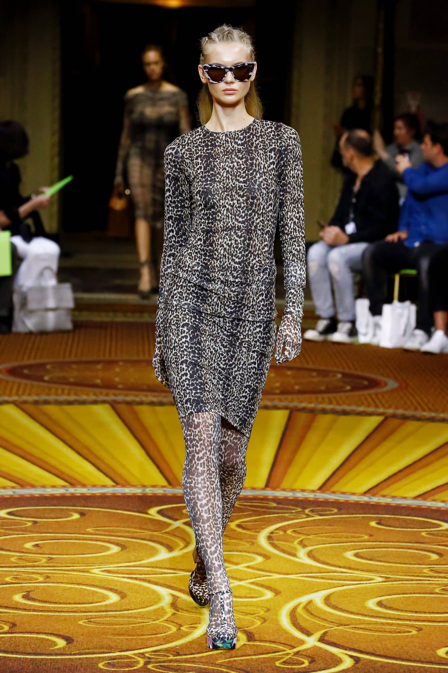 Christian Siriano S/S 19 Look 286