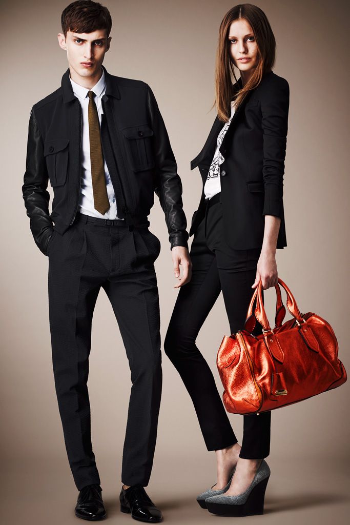 Burberry Resort 13 Look 21