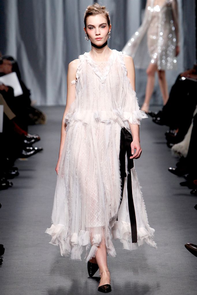 Chanel S/S 11 Couture Look 366