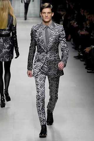 Burberry F/W 07 Look 295