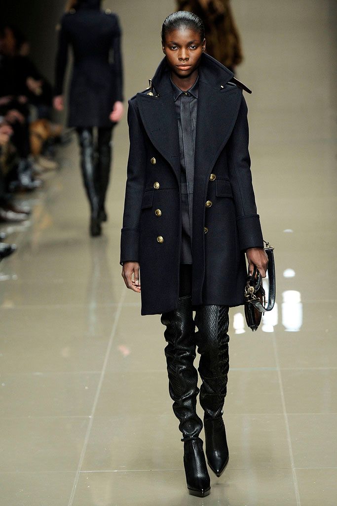 Burberry F/W 10 Look 123