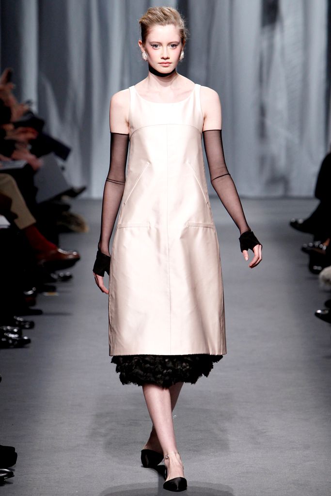 Chanel S/S 11 Couture Look 158