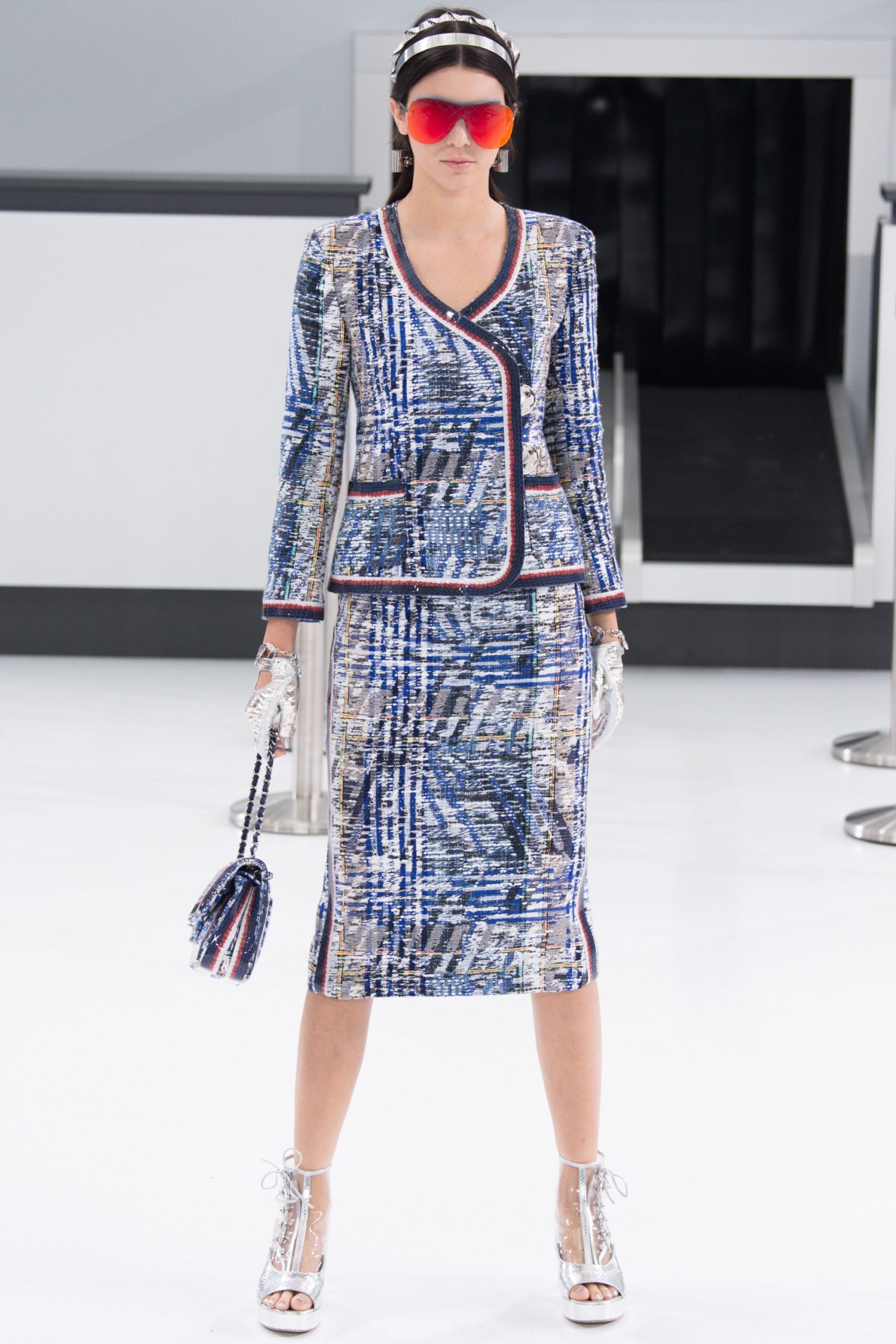 Chanel S/S 16 Look 94