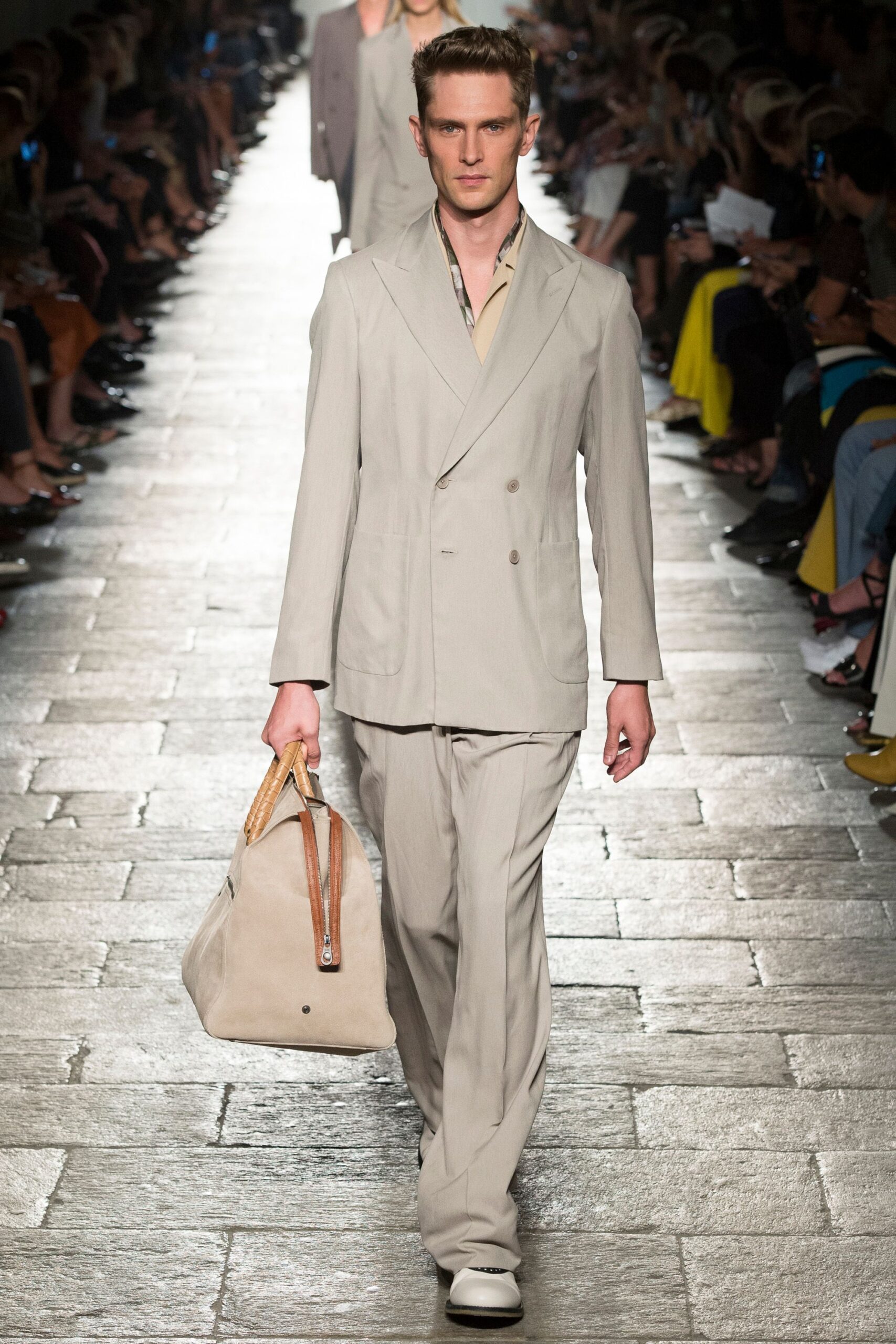 Bottega Veneta S/S 17 Look 416