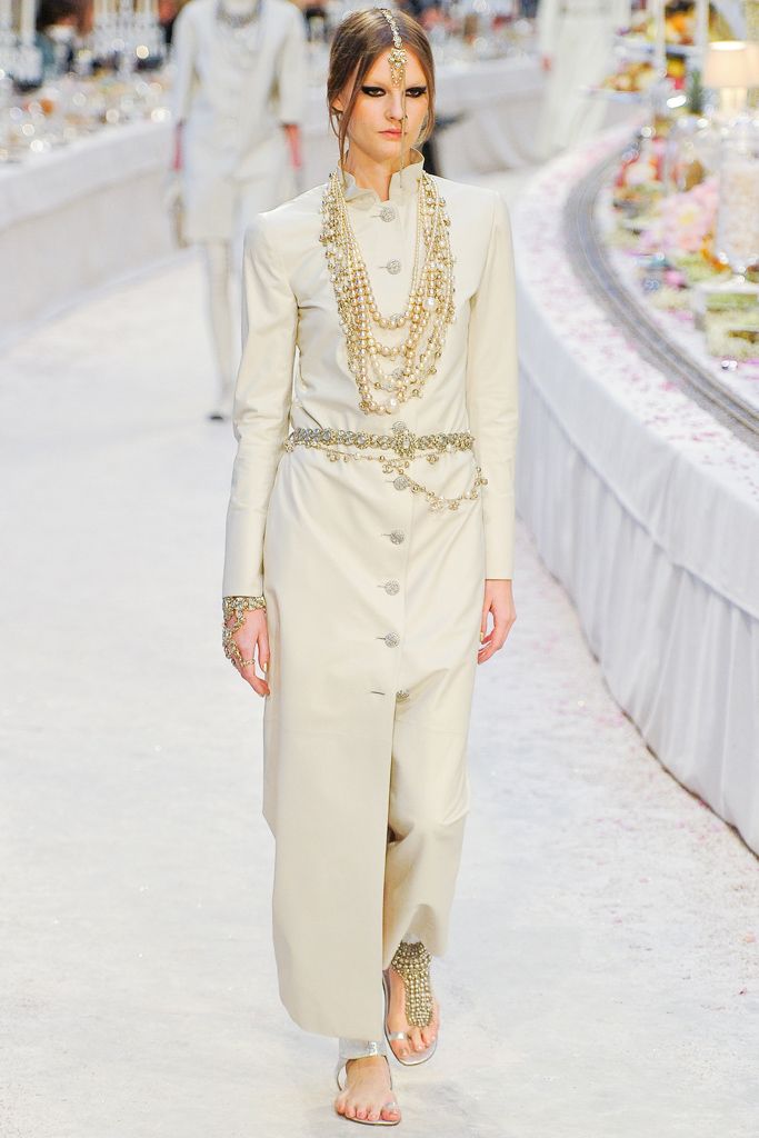 Chanel F/W 12 Look 51