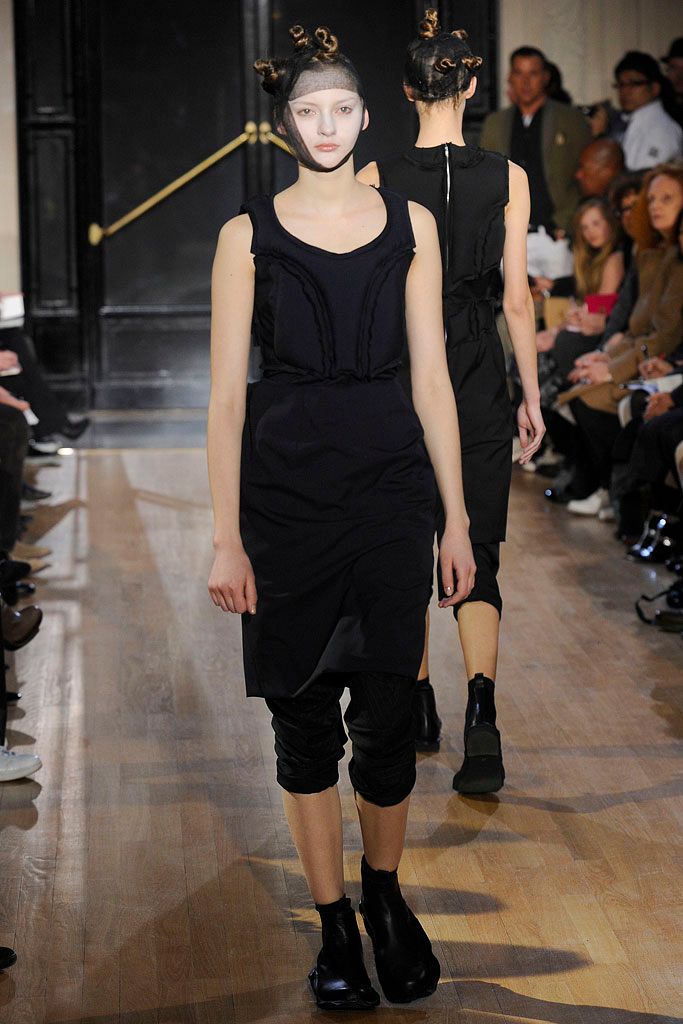 Comme des Garçons F/W 10 Look 43