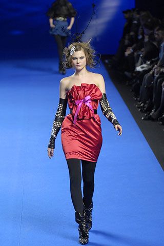 Christian Lacroix F/W 07 Look 382