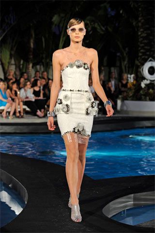 Chanel Resort 09 Look 343