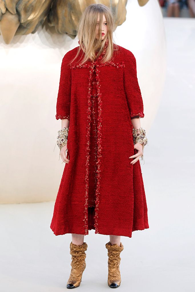 Chanel F/W 10 Couture Look 195