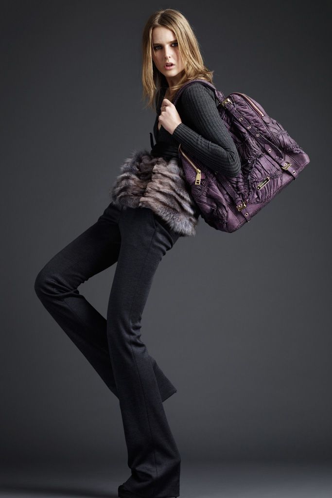 Burberry F/W 11 Look 44