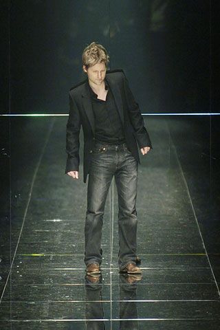 Burberry F/W 05 Menswear Look 200