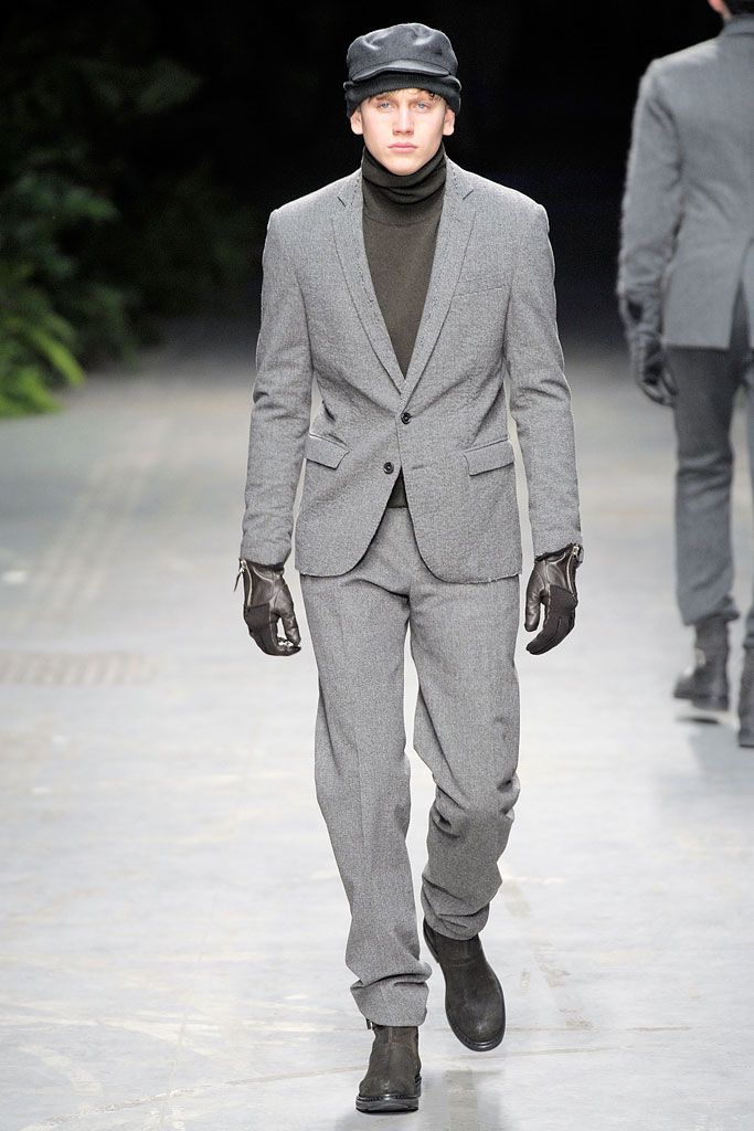 Costume National F/W 10 Menswear Look 16