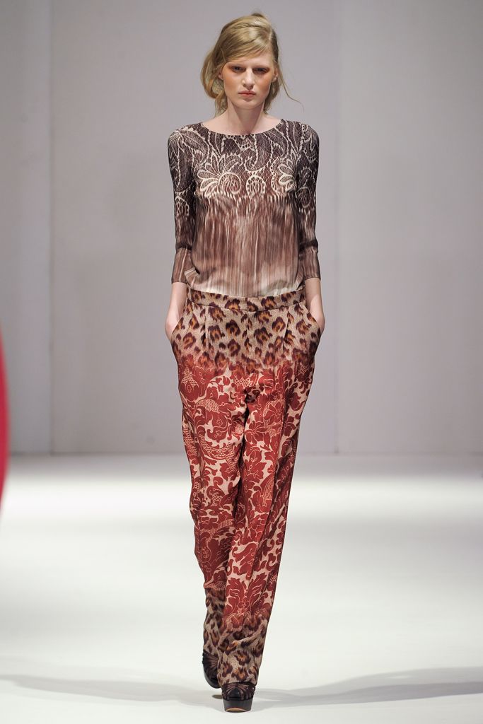 Clements Ribeiro F/W 11 Look 45