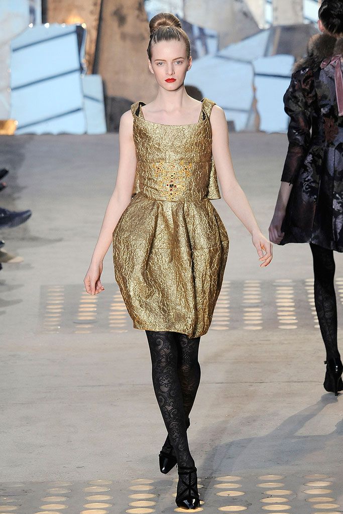 Christian Lacroix F/W 09 Look 324