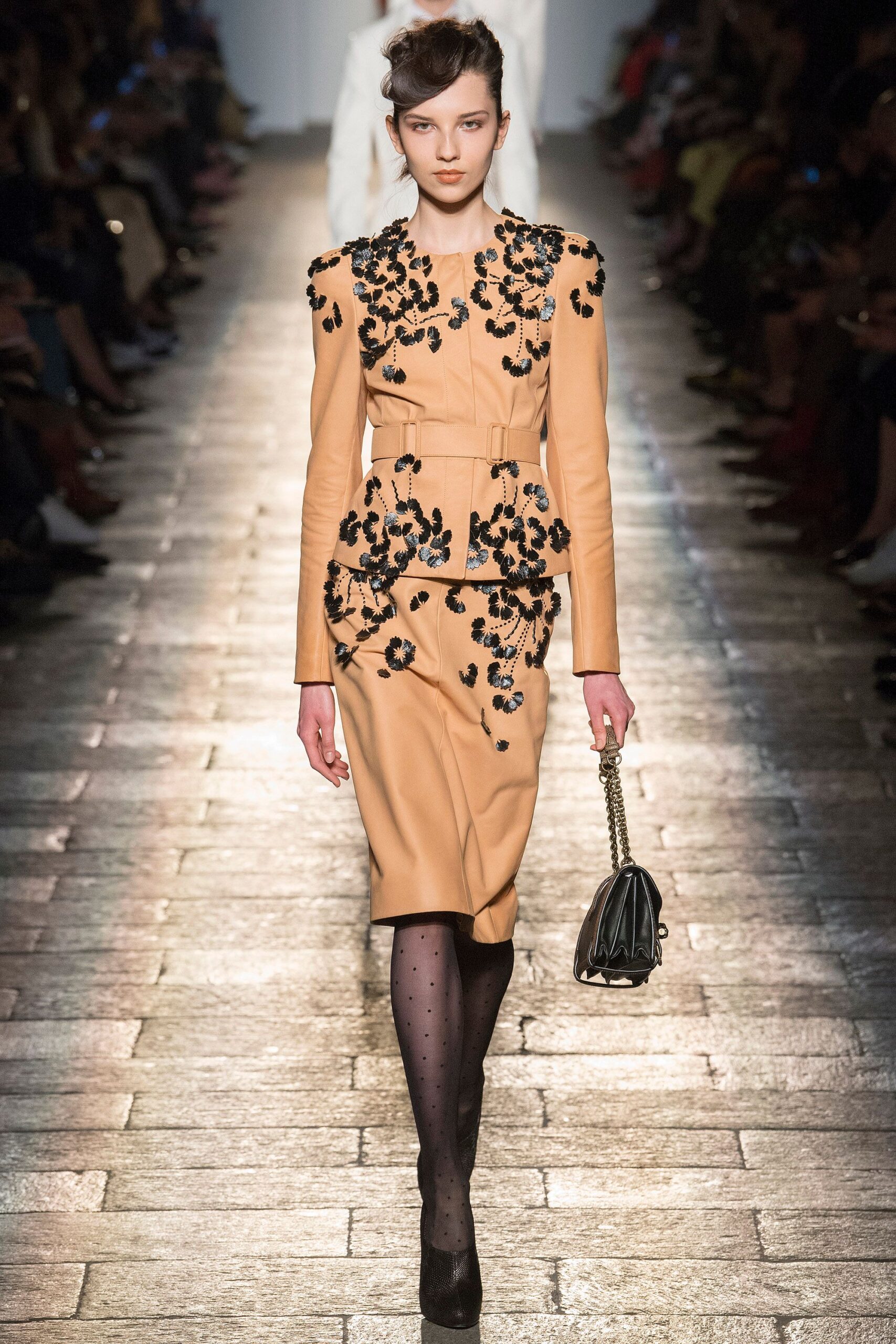 Bottega Veneta F/W 17 Look 441