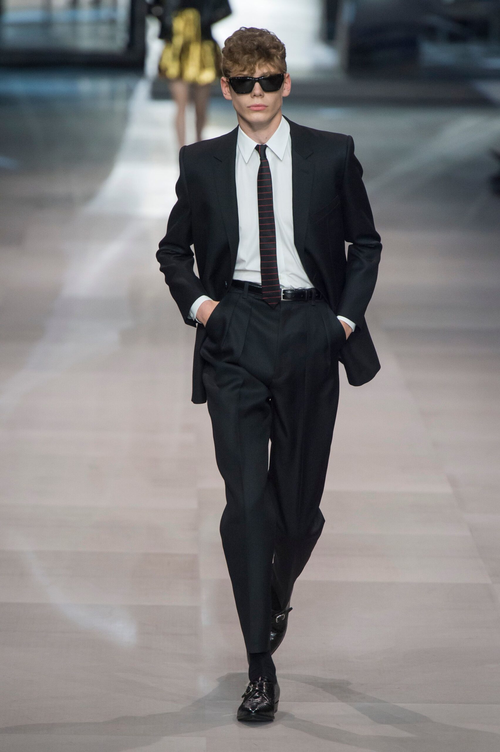 Celine S/S 19 Look 522