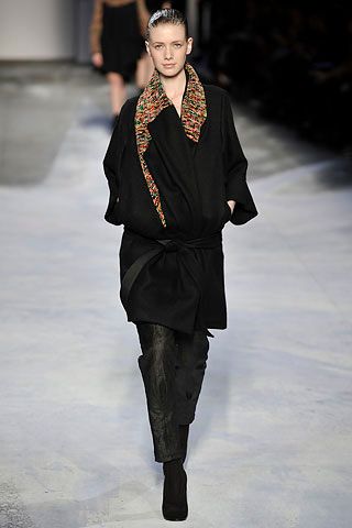 Chalayan F/W 08 Look 238