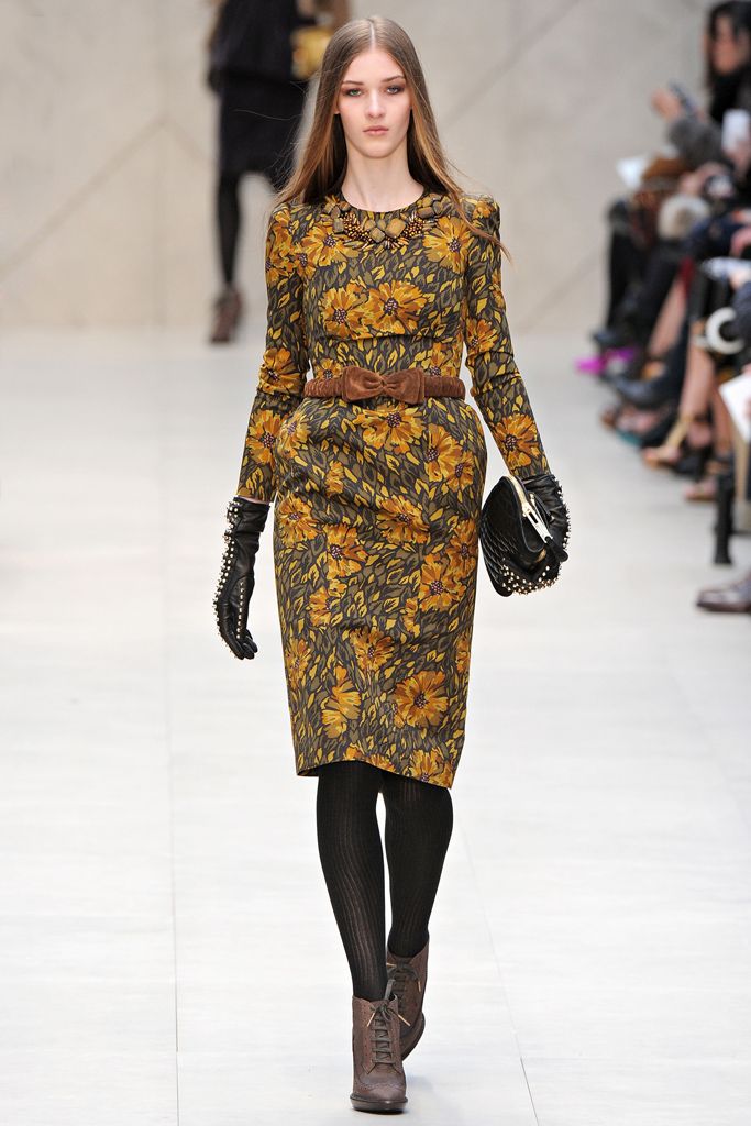 Burberry F/W 12 Look 197