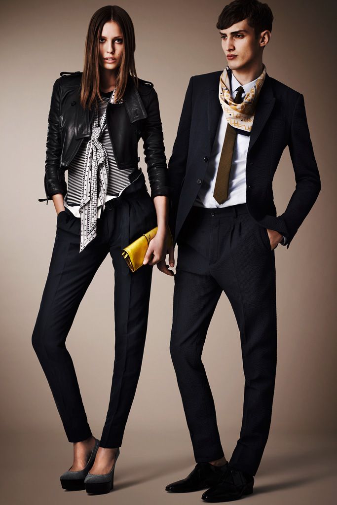 Burberry Resort 13 Look 1