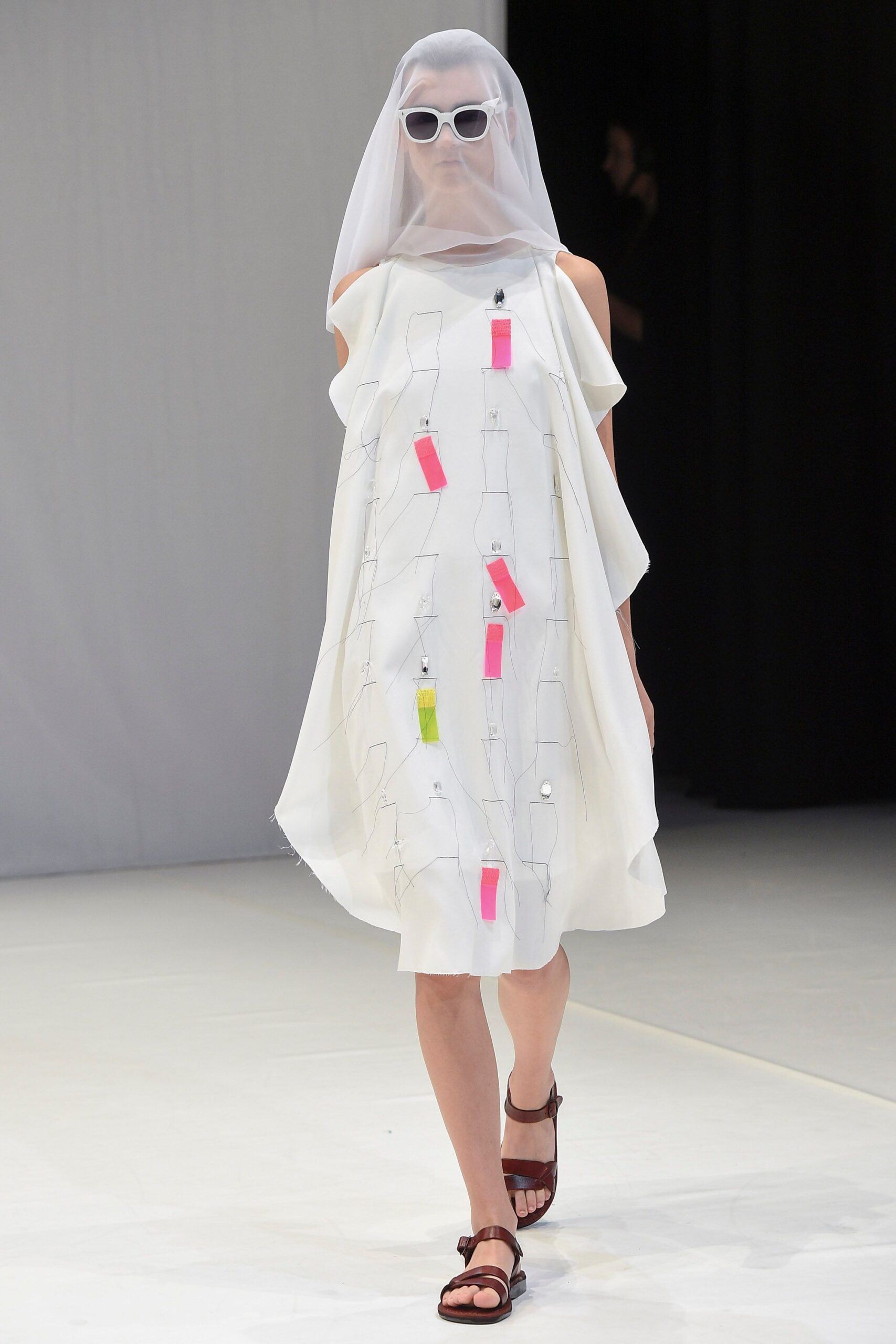 Chalayan S/S 18 Look 521