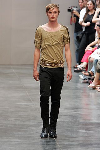 Costume National S/S 05 Menswear Look 85
