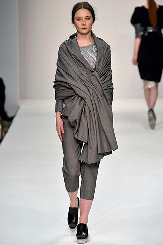 Central Saint Martins M.A. F/W 08 Look 110
