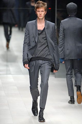 Burberry F/W 07 Menswear Look 54