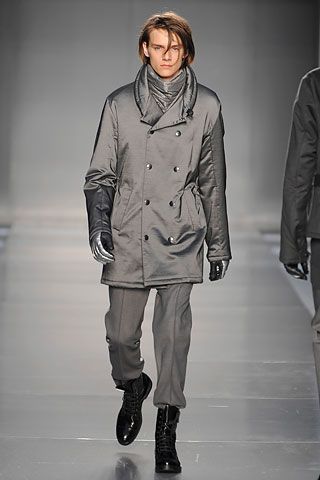 Costume National F/W 07 Menswear Look 24