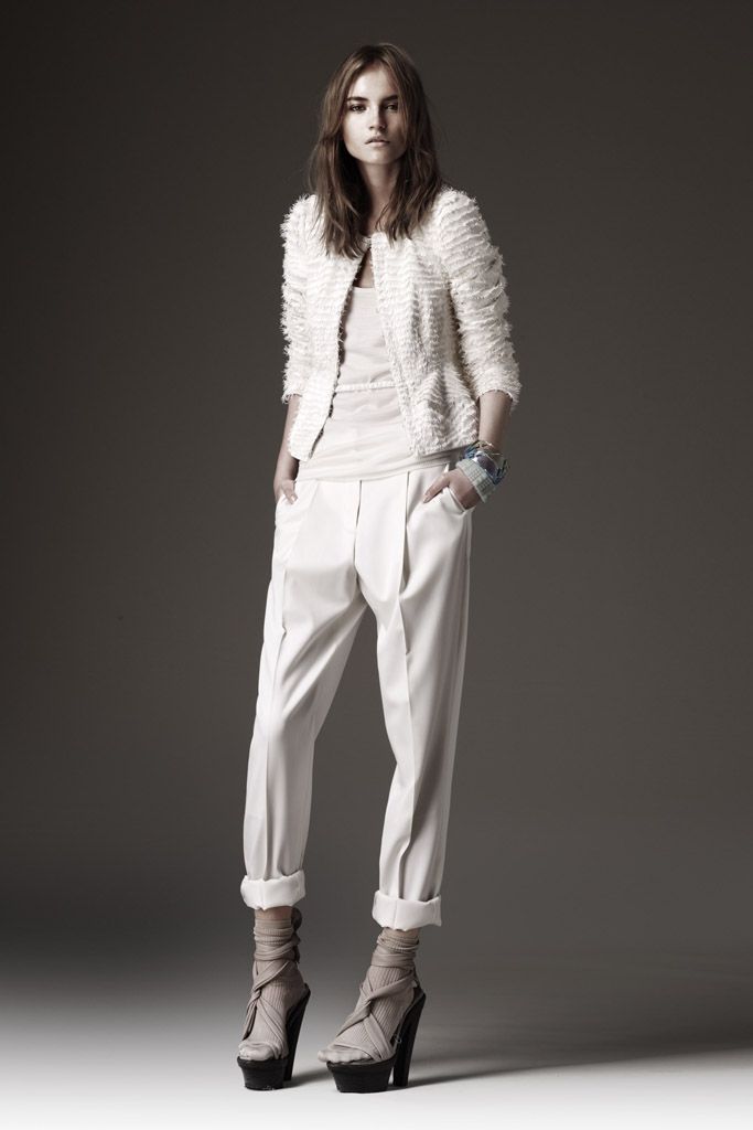 Burberry Resort 10 Look 13