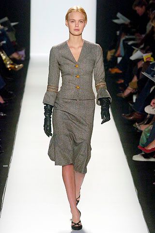 Carolina Herrera F/W 05 Look 103
