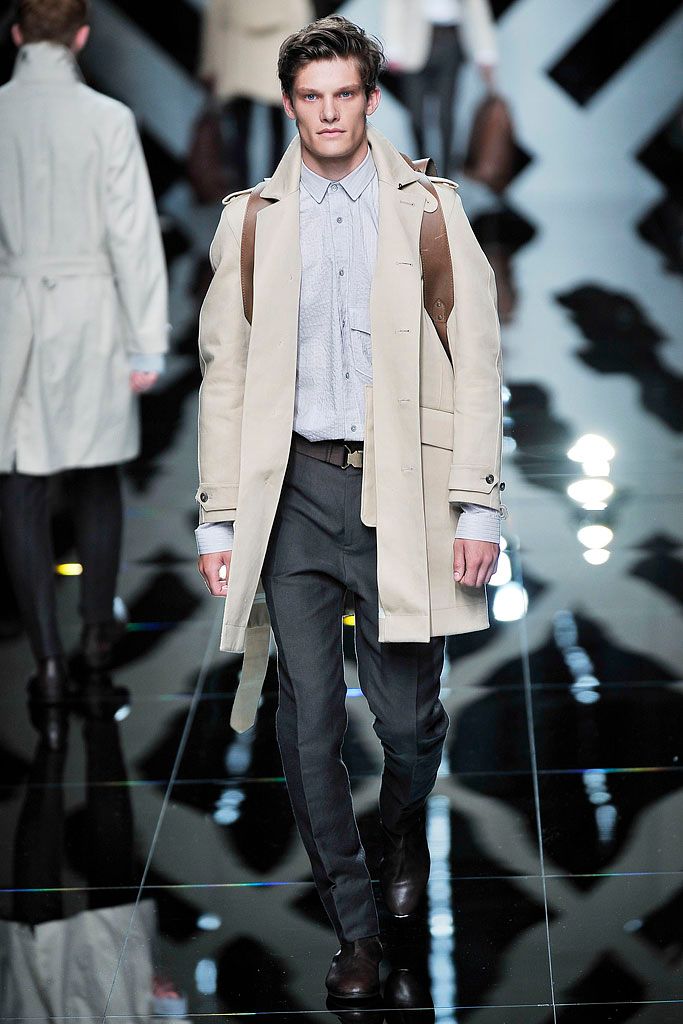 Burberry S/S 10 Menswear Look 110