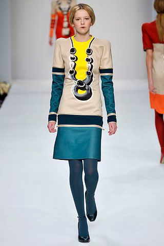 Central Saint Martins M.A. F/W 08 Look 76