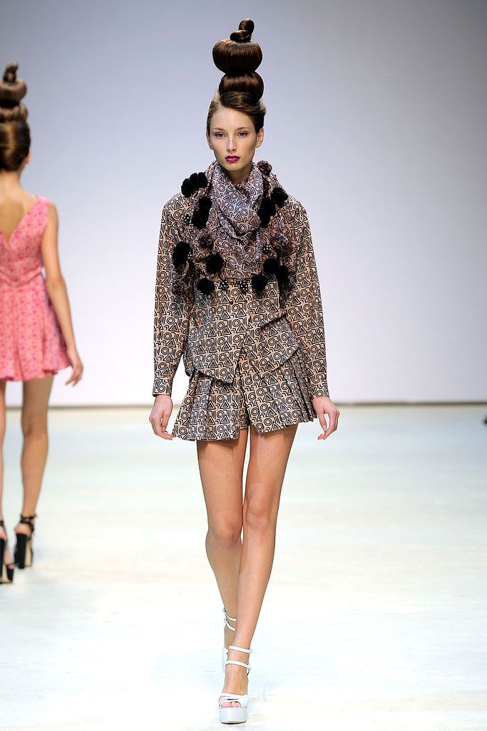 Danielle Scutt S/S 10 Look 14