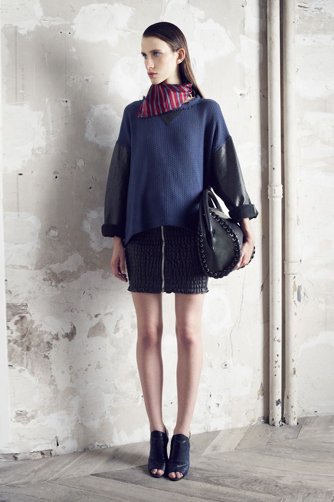Damir Doma Resort 13 Look 23