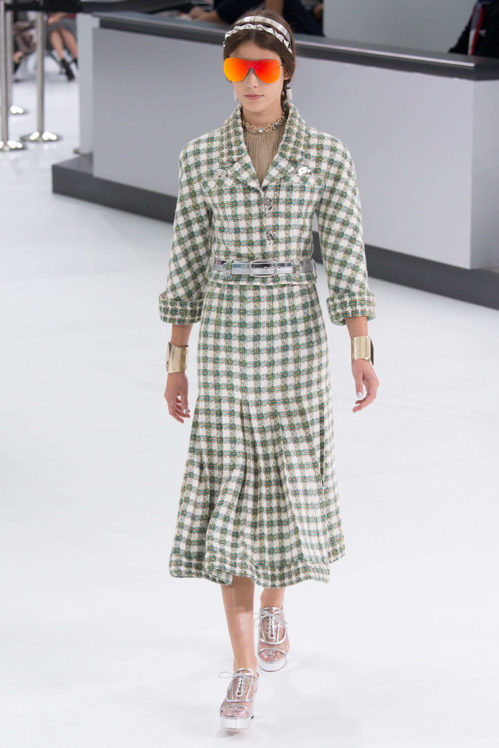 Chanel S/S 16 Look 194