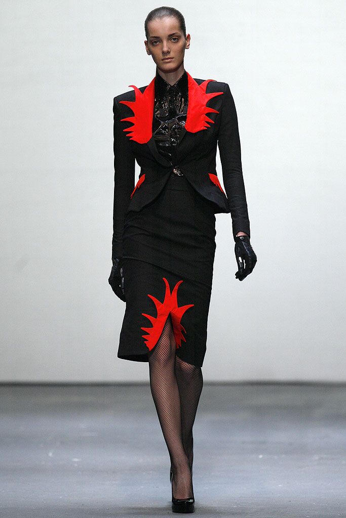 Danielle Scutt Fall 2009 Ready-to-Wear
