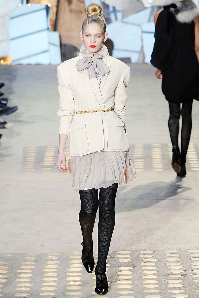 Christian Lacroix F/W 09 Look 113