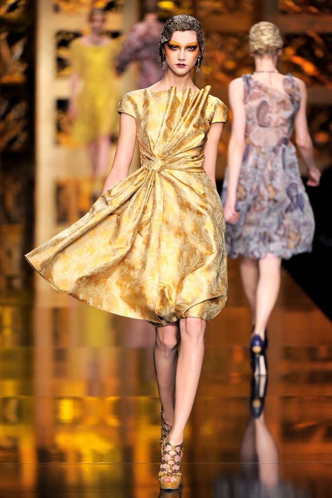 Christian Dior F/W 09 Look 140