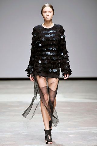 Christopher Kane F/W 08 Look 51