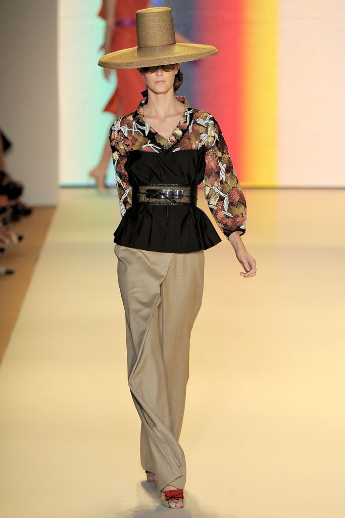Carolina Herrera S/S 11 Look 192