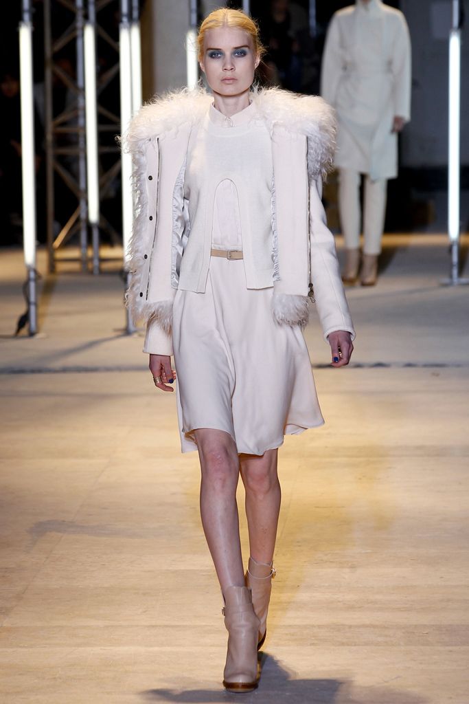 Cacharel F/W 11 Look 74