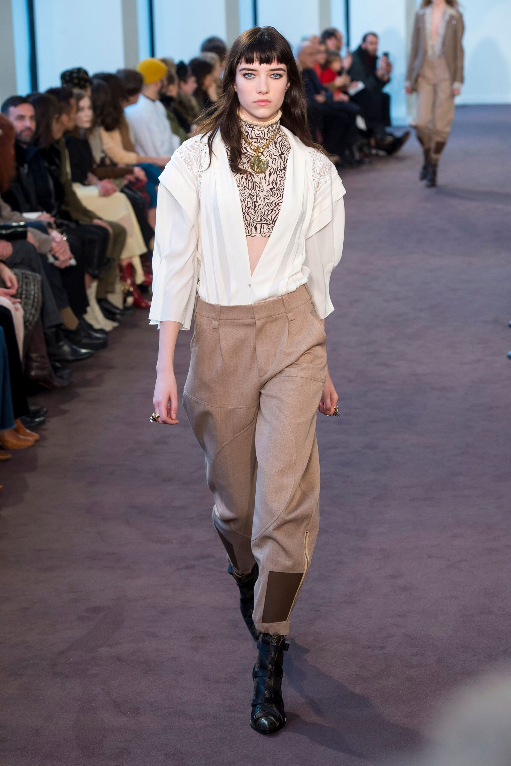 Chloé F/W 18 Look 208
