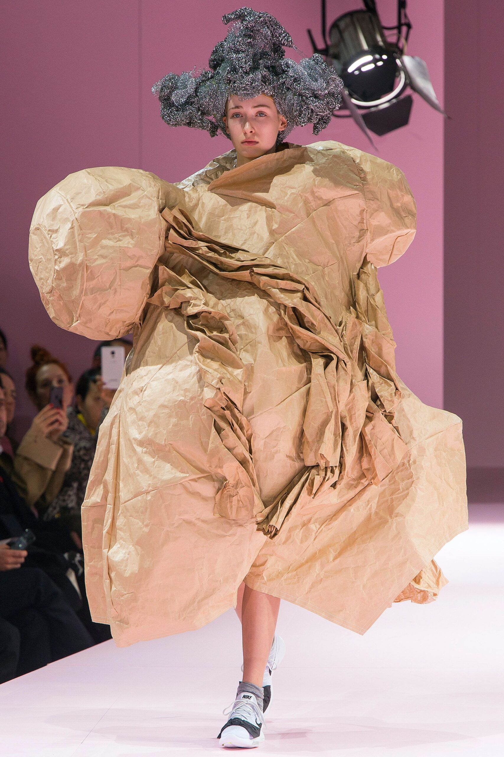 Comme des Garçons F/W 17 Look 91