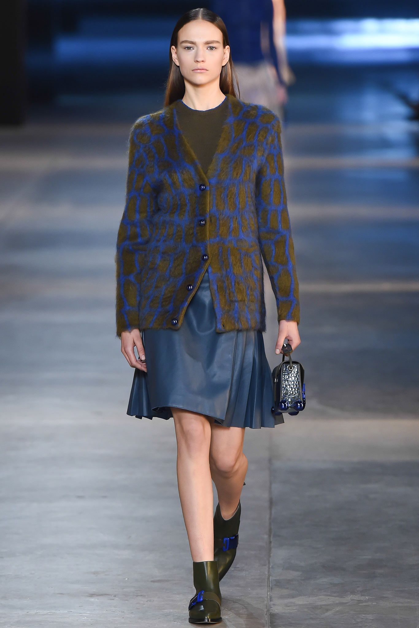 Christopher Kane F/W 15 Look 86
