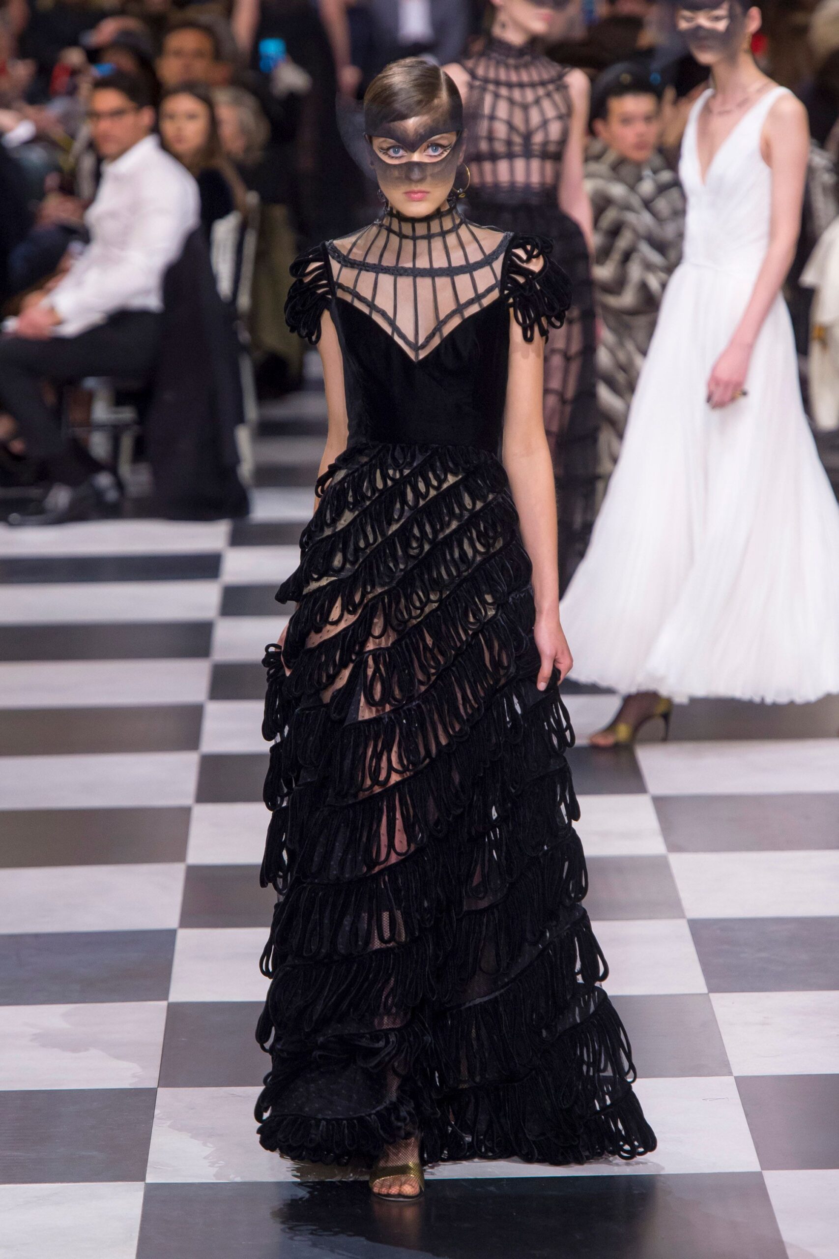 Christian Dior S/S 18 Couture Look 468